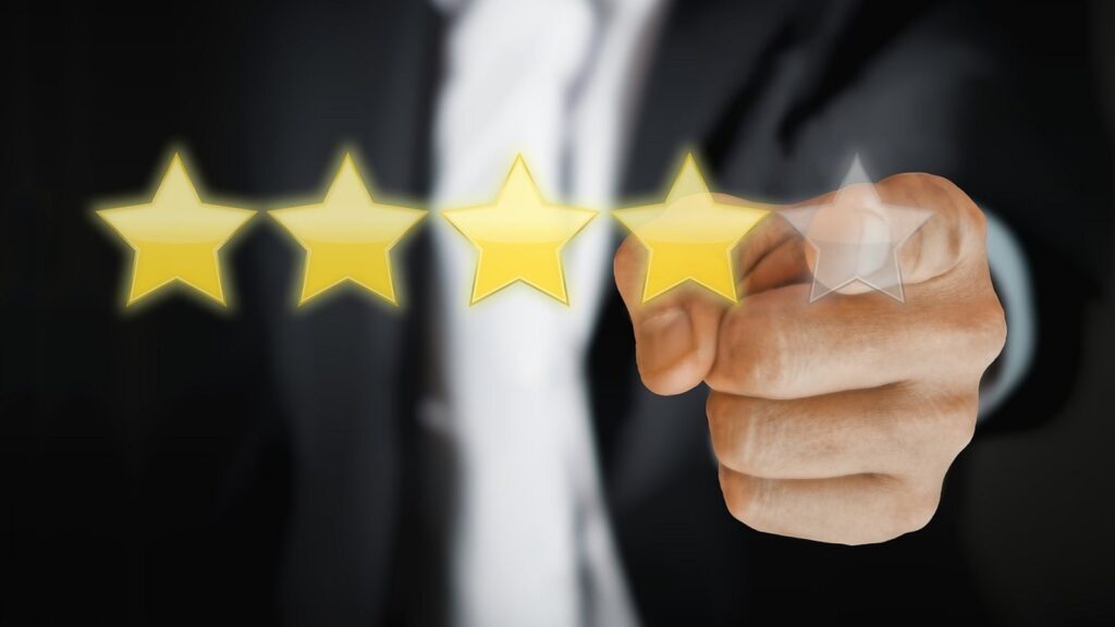 Rating dluhopisu: stupnice, datum a hodnocená emise