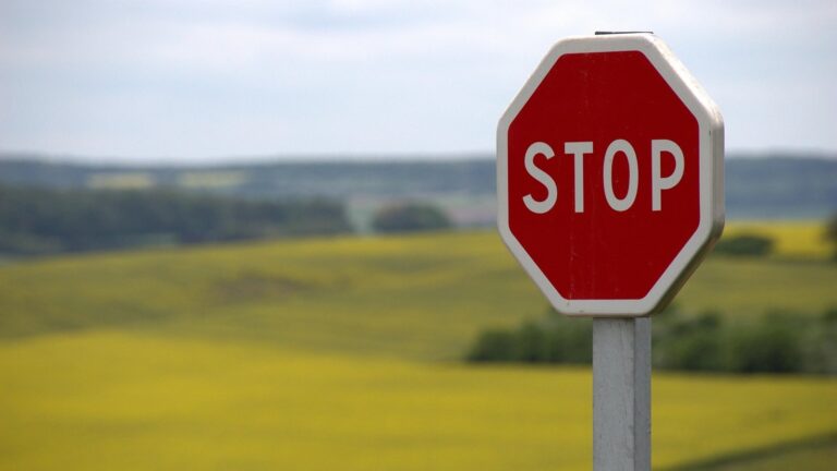 Stop-loss a stop-limit: spuštění pokynu není jistá cena